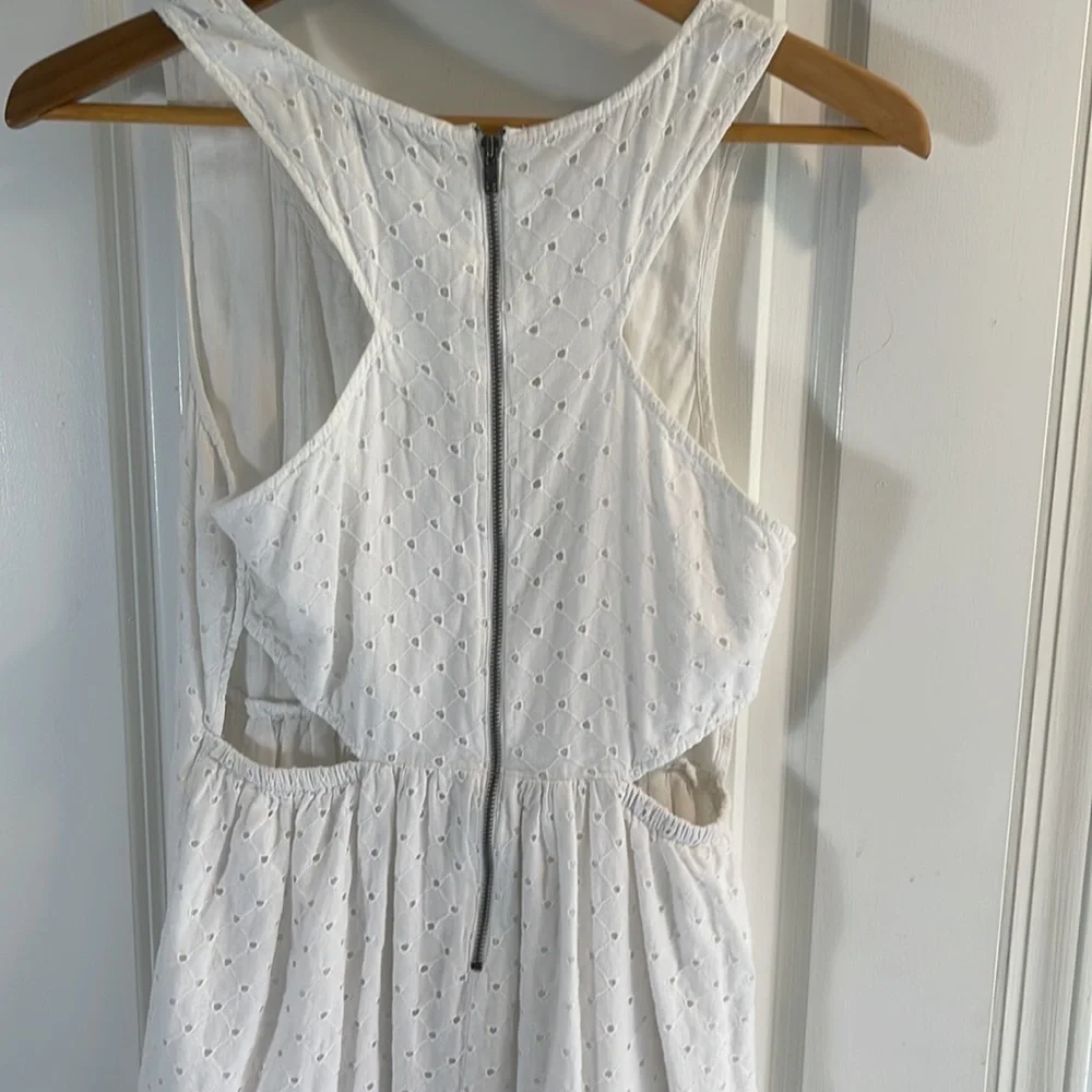 America Eagle Outfitters women’s sleeveless dress - Picture 4 of 9